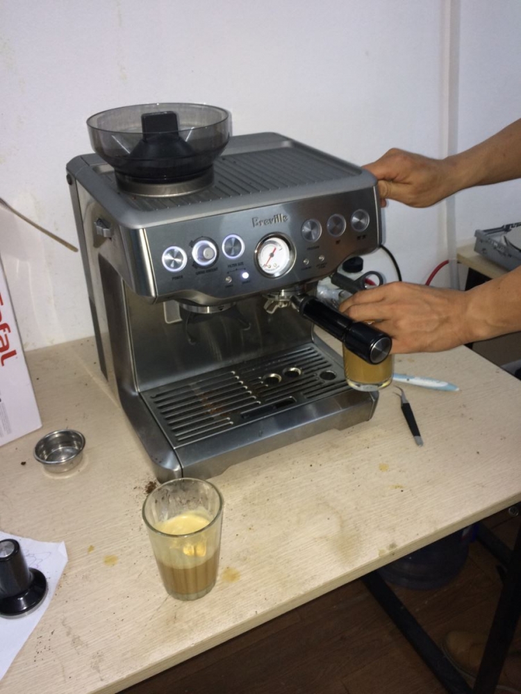 Sửa chữa máy pha cà phê Breville