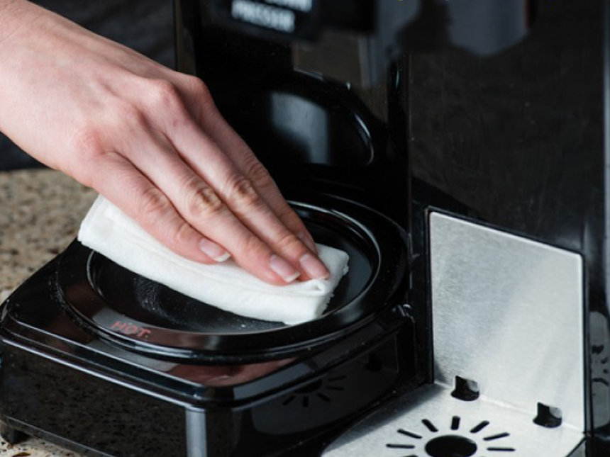 Cách vệ sinh máy pha cà phê hàng ngày
