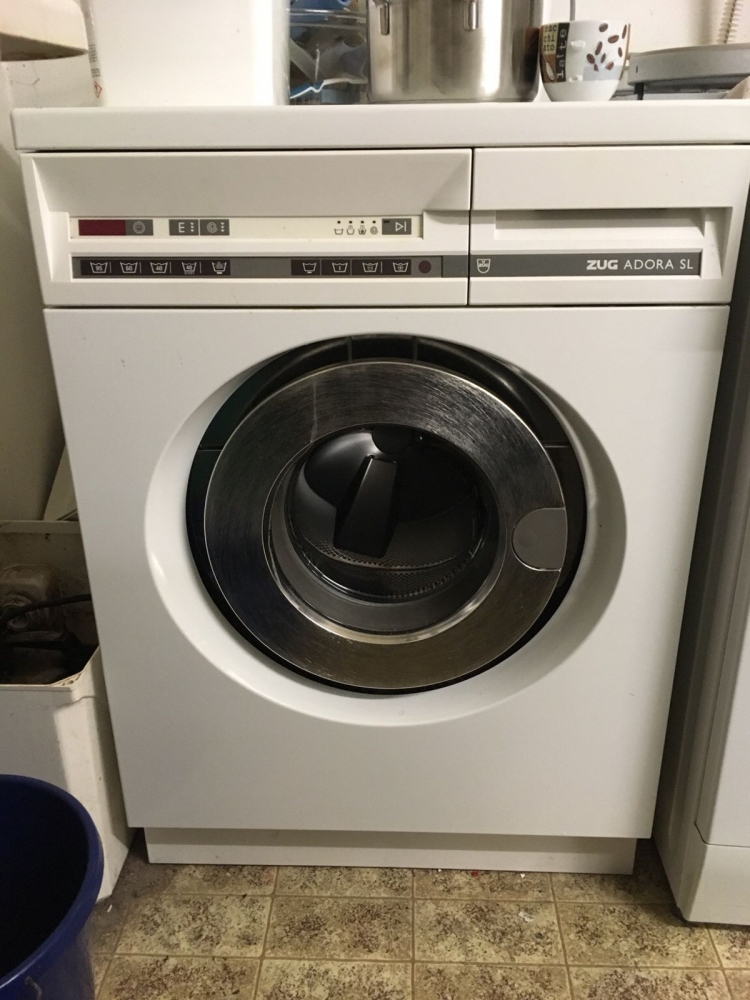 Sửa máy giặt quần áo V-ZUG giá rẻ nhanh gọn của EU