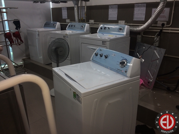 Sửa chữa máy giặt quần áo Whirlpool tại tphcm