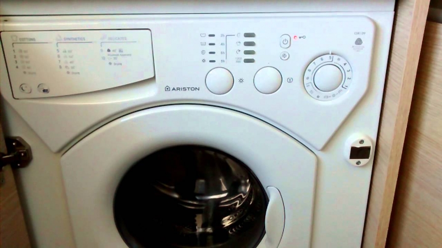 Sửa chữa máy giặt quần áo Ariston giá rẻ tại tphcm