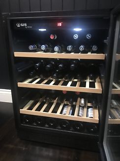 Sửa tủ bảo quản rượu ILVE tại TPHCM chuyên nghiệp