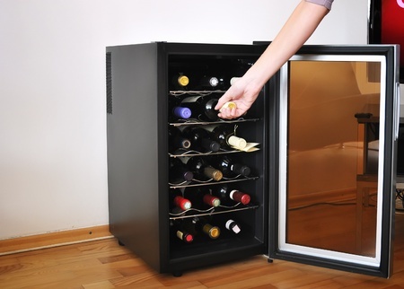 Sửa tủ bảo quản rượu Hafele giá rẻ