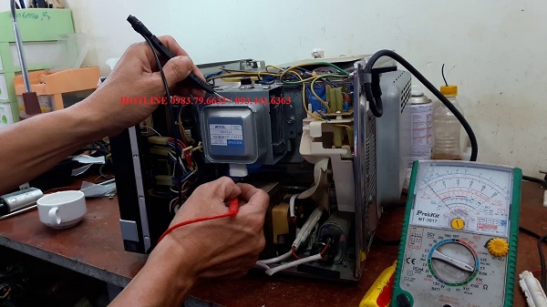 Dịch vụ sửa lò vi sóng tại nhà TP Hồ Chí Minh uy tín giá rẻ