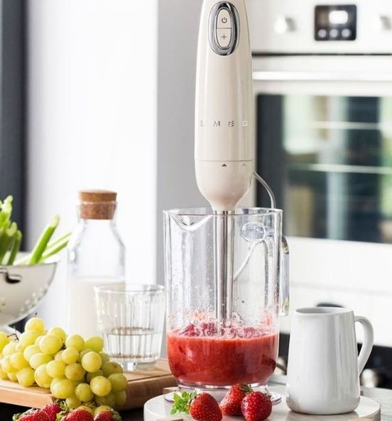 Sửa chữa máy xay cầm tay Smeg - Giá tốt, kỹ thuật giàu chuyên môn